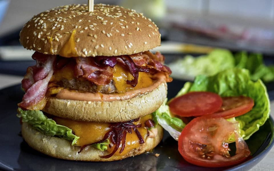 hamburguesa doble con beicon